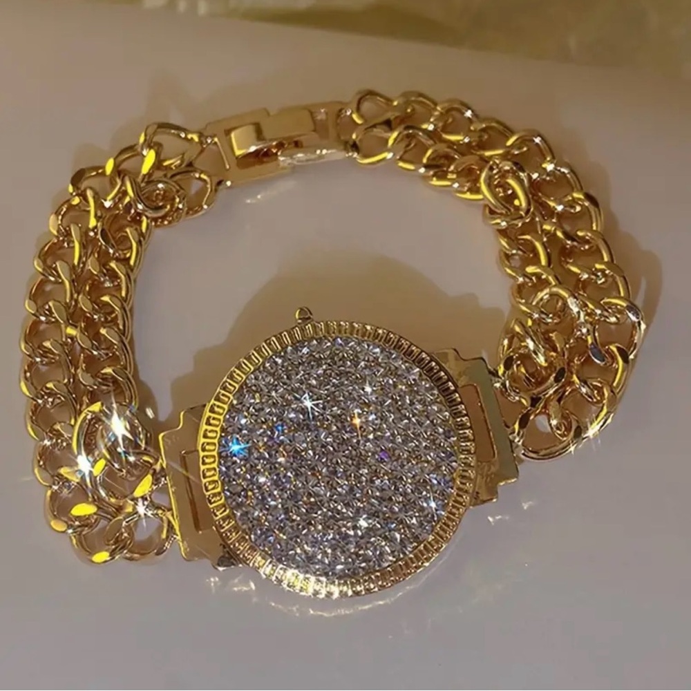 1pc Womens Dazzling Rhinestone Watch Bracelet